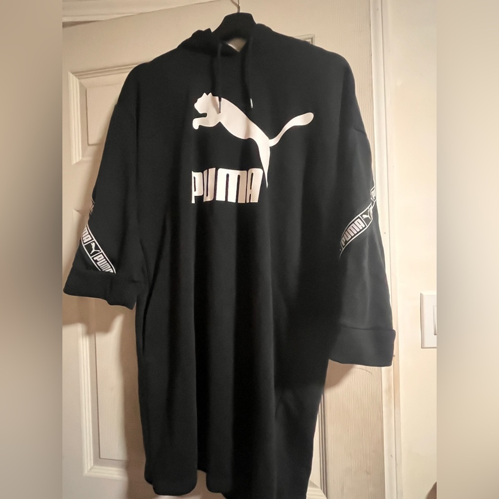 Oversized & Long black puma hoodie